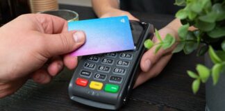 Pagamenti contactless, si alza il limite per pagare senza PIN: dal 2021 fino a 50 euro