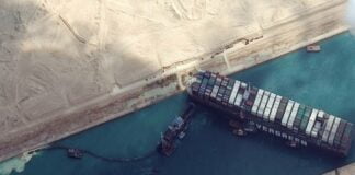 Canale di Suez: ecco quanto costa il blocco