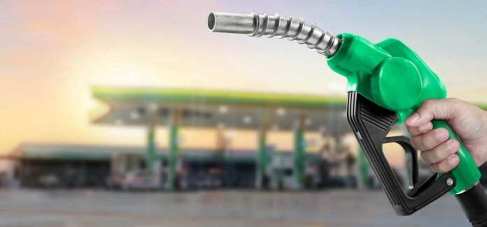 Benzina: il prezzo dei carburanti è attualmente stabile, finalmente