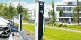 Auto elettriche, in Italia superate 67.500 colonnine di ricarica: ecco dove si trovano