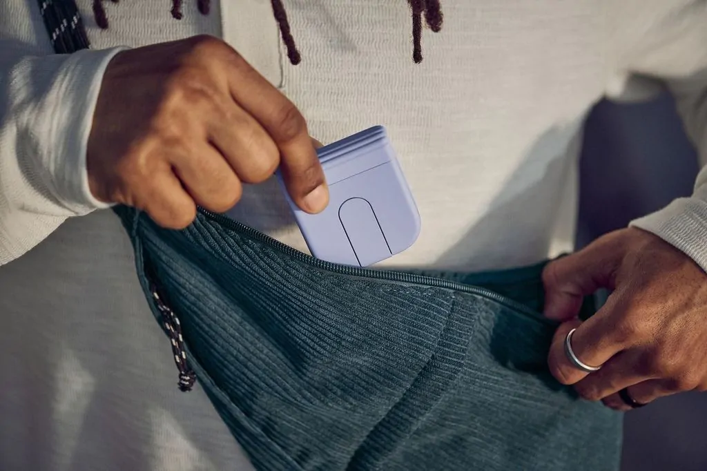 Scopri Mobi Fold, il nuovo mouse pieghevole di Logitech progettato per chi lavora ovunque con efficienza e comodità.