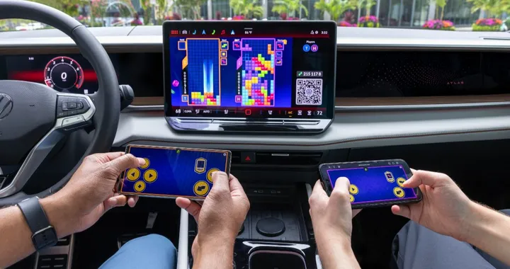 Volkswagen porterà AirConsole su diversi modelli dal 2027 negli USA, con 20 videogiochi tra cui Tetris, UNO Car Party e PAC-MAN.